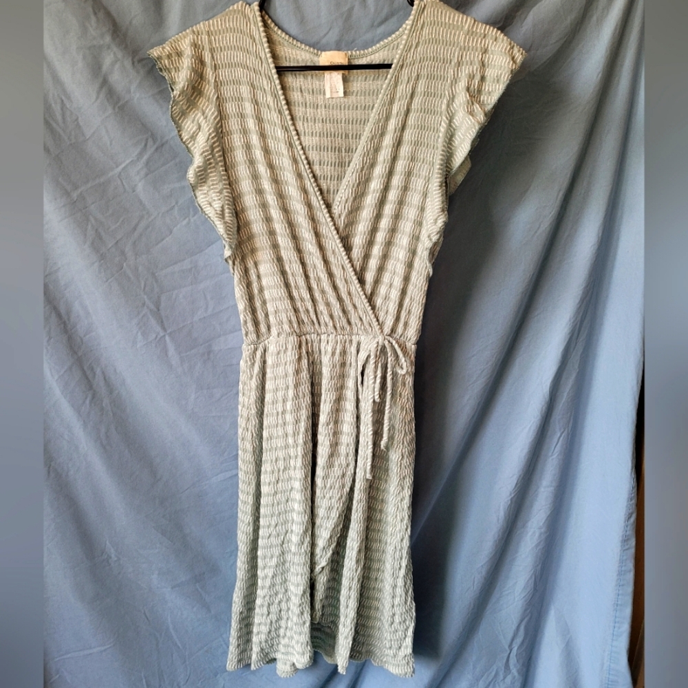 Caution to the Wind wrap dress (L)